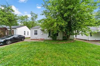 2536 Greenvale Road, Cleveland, OH 44121