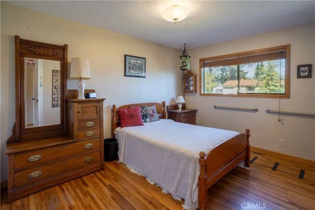 12 Jean Lane, Chico, CA 95926