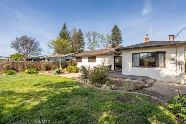 12 Jean Lane, Chico, CA 95926