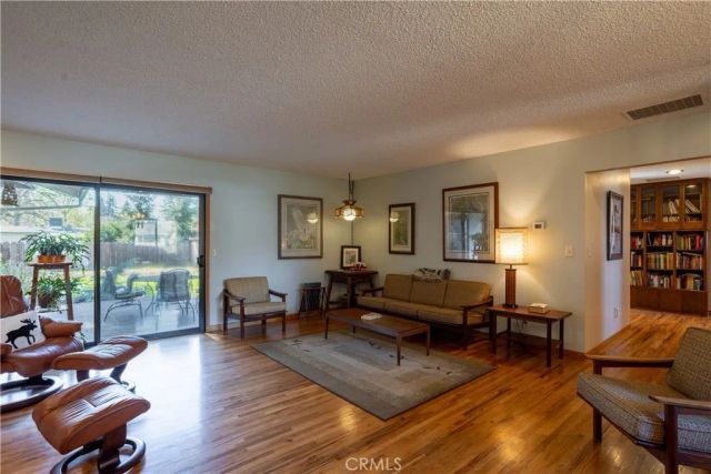 12 Jean Lane, Chico, CA 95926