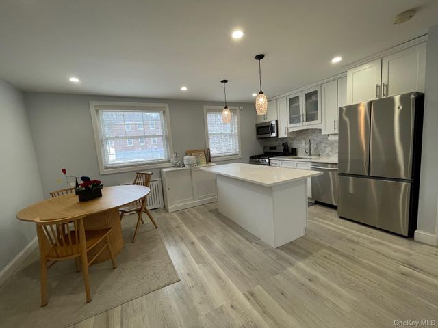 249-20 57TH Avenue 262, Little Neck, NY 11362