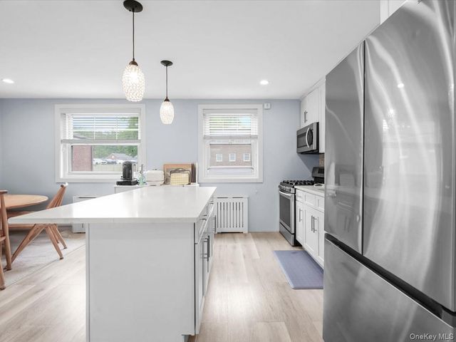 249-20 57TH Avenue 262, Little Neck, NY 11362