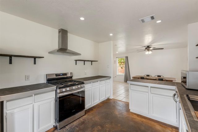 3722 Oaklace Drive, Spring, TX 77389