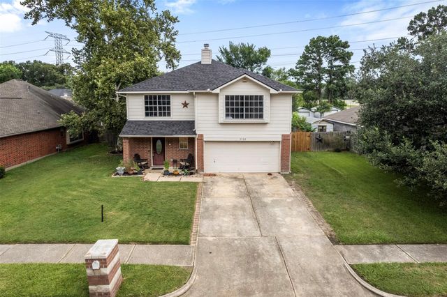 3722 Oaklace Drive, Spring, TX 77389