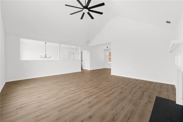 280 Baywood Xing, Hiram, GA 30141