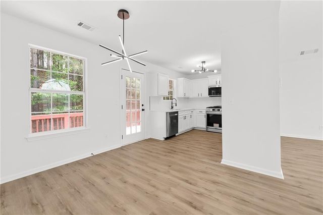 280 Baywood Xing, Hiram, GA 30141