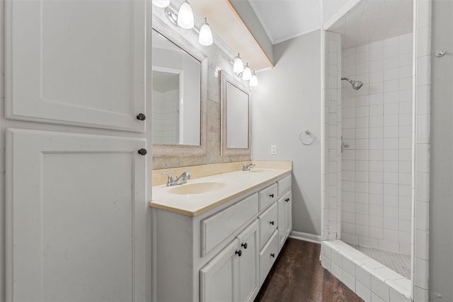 309 N Orchard Drive, Rosebud, TX 76570