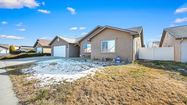 3019 Oakwood Drive, Grand Junction, CO 81504