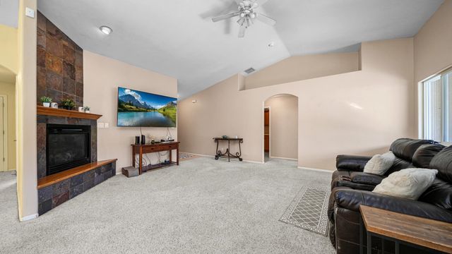 3019 Oakwood Drive, Grand Junction, CO 81504