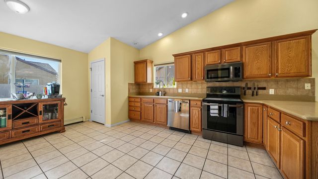 3019 Oakwood Drive, Grand Junction, CO 81504