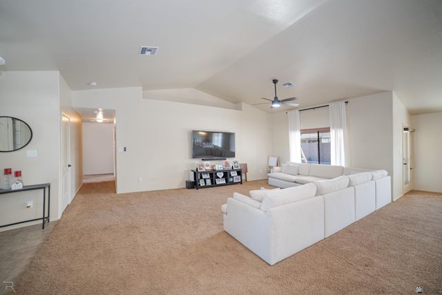 6163 E 47 St, Yuma, AZ 85365