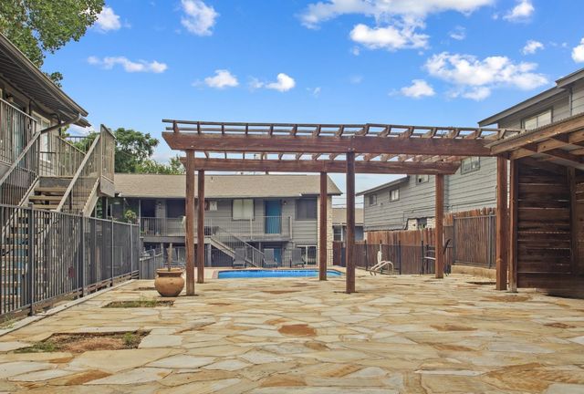 1302 Parker Lane LN 111, Austin, TX 78741