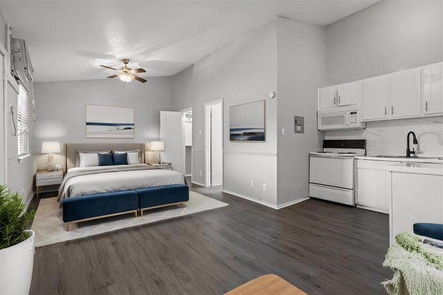 1302 Parker Lane LN 111, Austin, TX 78741