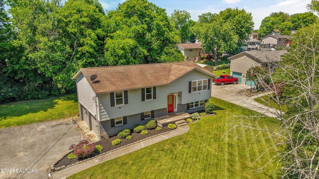 7613 Fall Wind Court, Powell, TN 37849