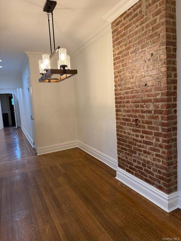 3536 164th Street, Flushing, NY 11358
