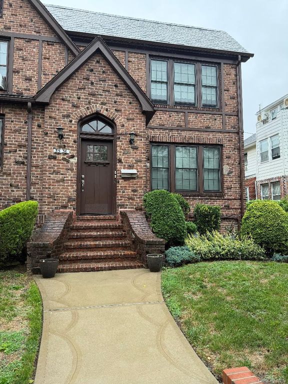 3536 164th Street, Flushing, NY 11358