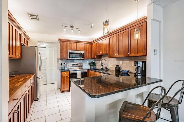 2780 N RIVERSIDE DRIVE 105, Tampa, FL 33602