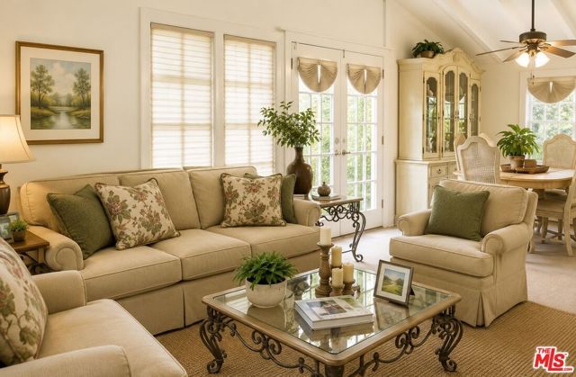 20617 Archwood Street, Winnetka (los Angeles), CA 91306
