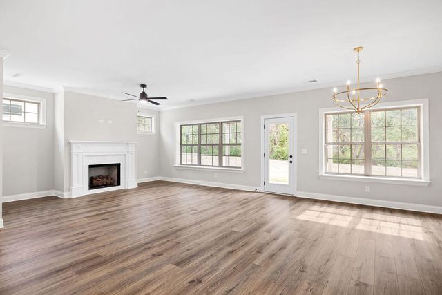 8942 Knolling Loop 30, Ooltewah, TN 37363