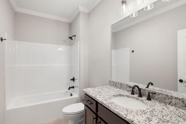 8942 Knolling Loop 30, Ooltewah, TN 37363