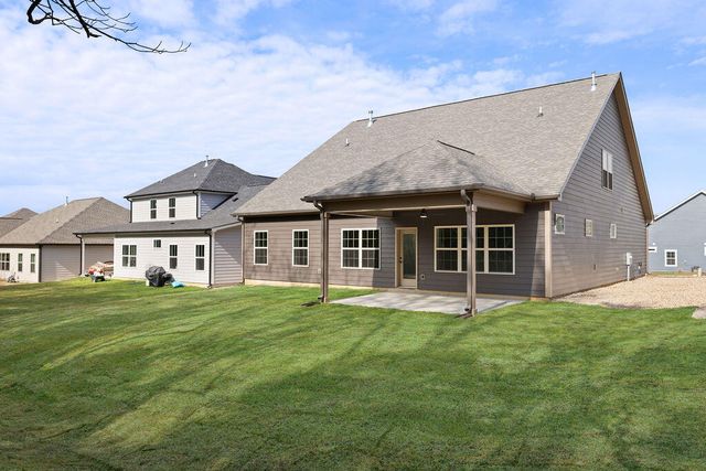 8942 Knolling Loop 30, Ooltewah, TN 37363