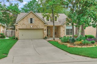 6 Wrenfield Place, The Woodlands, TX 77384