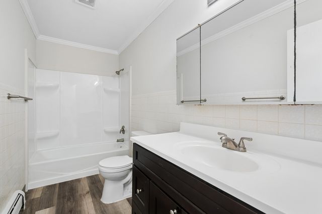 34768 N Oakside Avenue, Ingleside, IL 60041