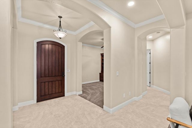 3900 Stoneleigh Ct, Roseville, CA 95747