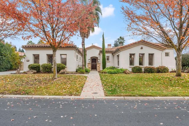 3900 Stoneleigh Ct, Roseville, CA 95747