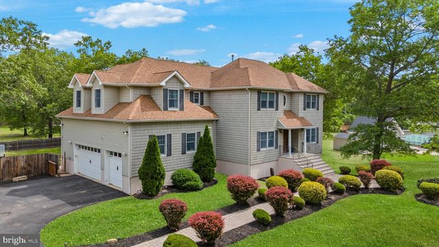 1414 TRANSIT AVE, Jackson, NJ 08527