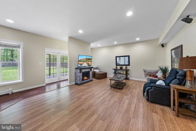 1414 TRANSIT AVE, Jackson, NJ 08527
