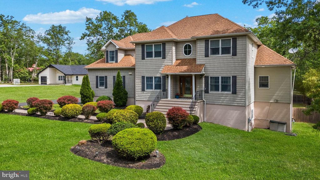 1414 TRANSIT AVE, Jackson, NJ 08527