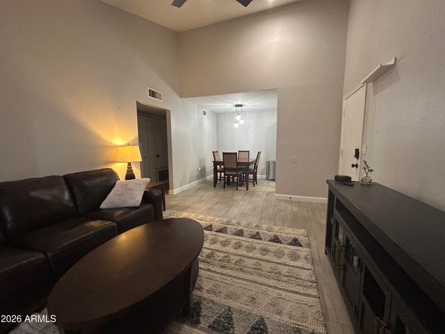 1942 S EMERSON -- 213, Mesa, AZ 85210
