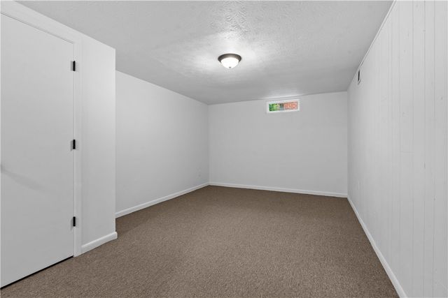 1607 Otoole Drive, Xenia, OH 45385