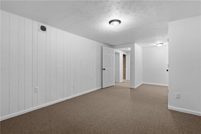 1607 Otoole Drive, Xenia, OH 45385