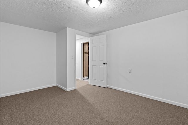 1607 Otoole Drive, Xenia, OH 45385