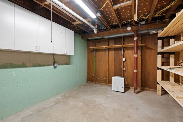 1607 Otoole Drive, Xenia, OH 45385