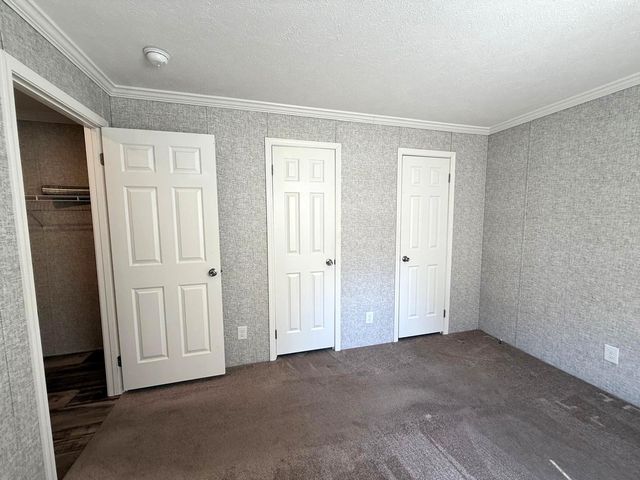 23 Conifer Place, Londonderry, NH 03053