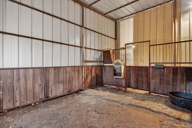 3914 Alamo Road, Bowie, TX 76230