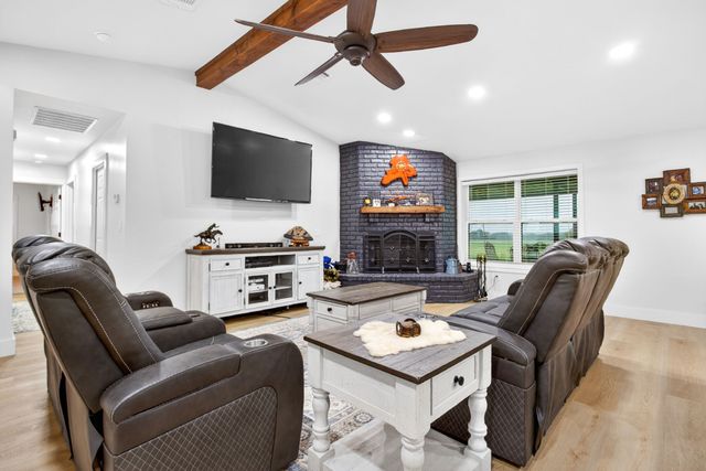 3914 Alamo Road, Bowie, TX 76230