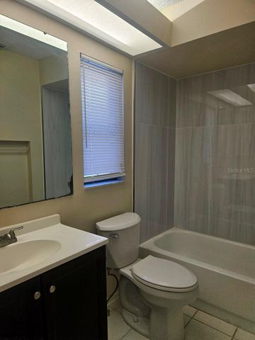 521 MERIDAN AVENUE NW, Port Charlotte, FL 33952