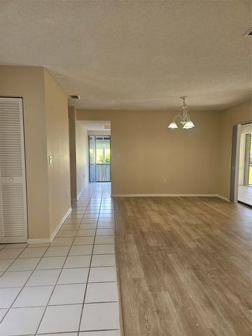 521 MERIDAN AVENUE NW, Port Charlotte, FL 33952