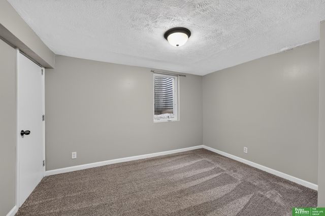 2370 Fontenelle Boulevard, Omaha, NE 68104