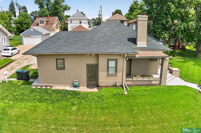 2370 Fontenelle Boulevard, Omaha, NE 68104