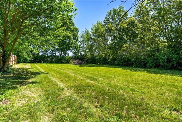 220 Locust Heights, Nicholasville, KY 40356