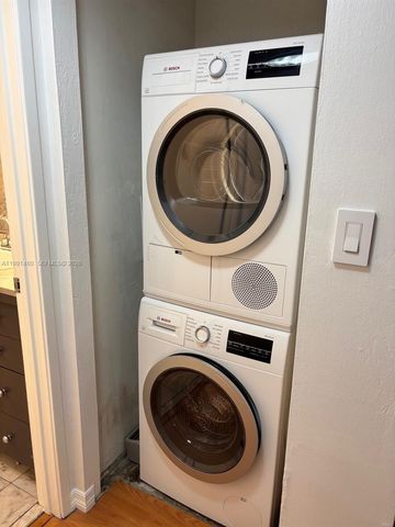 201 Crandon Blvd 120, Key Biscayne, FL 33149