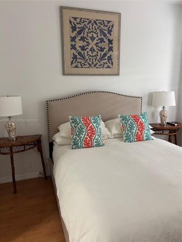 201 Crandon Blvd 120, Key Biscayne, FL 33149