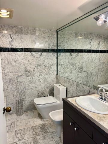 201 Crandon Blvd 120, Key Biscayne, FL 33149