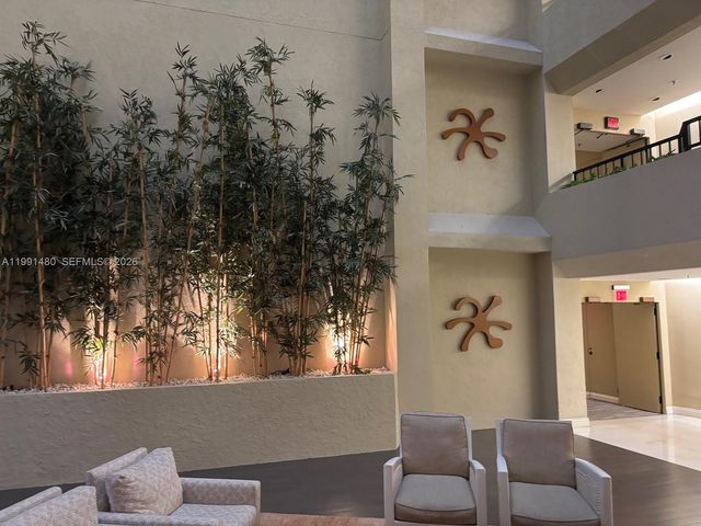 201 Crandon Blvd 120, Key Biscayne, FL 33149