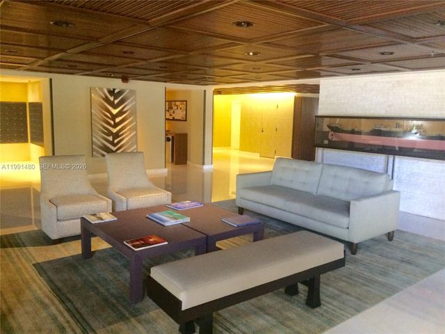 201 Crandon Blvd 120, Key Biscayne, FL 33149